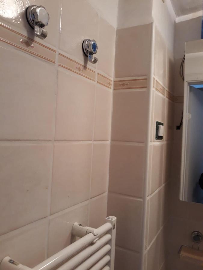 Monolocale Soana Apartment Turin Bagian luar foto